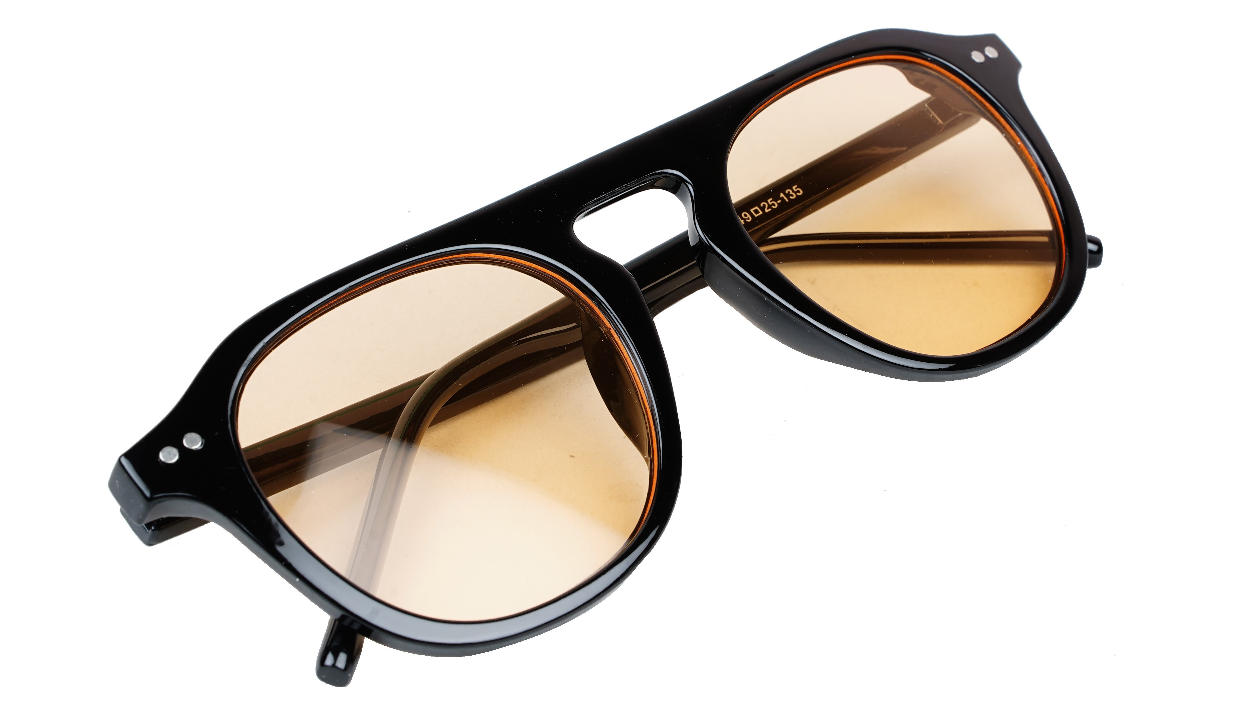 Unisex Medium Round Sunglass. Black Frame. Brown Lens.