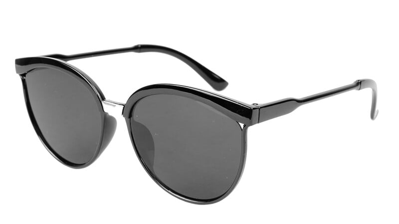 Female Oversized Round Sunglasses. Glossy Black Frame