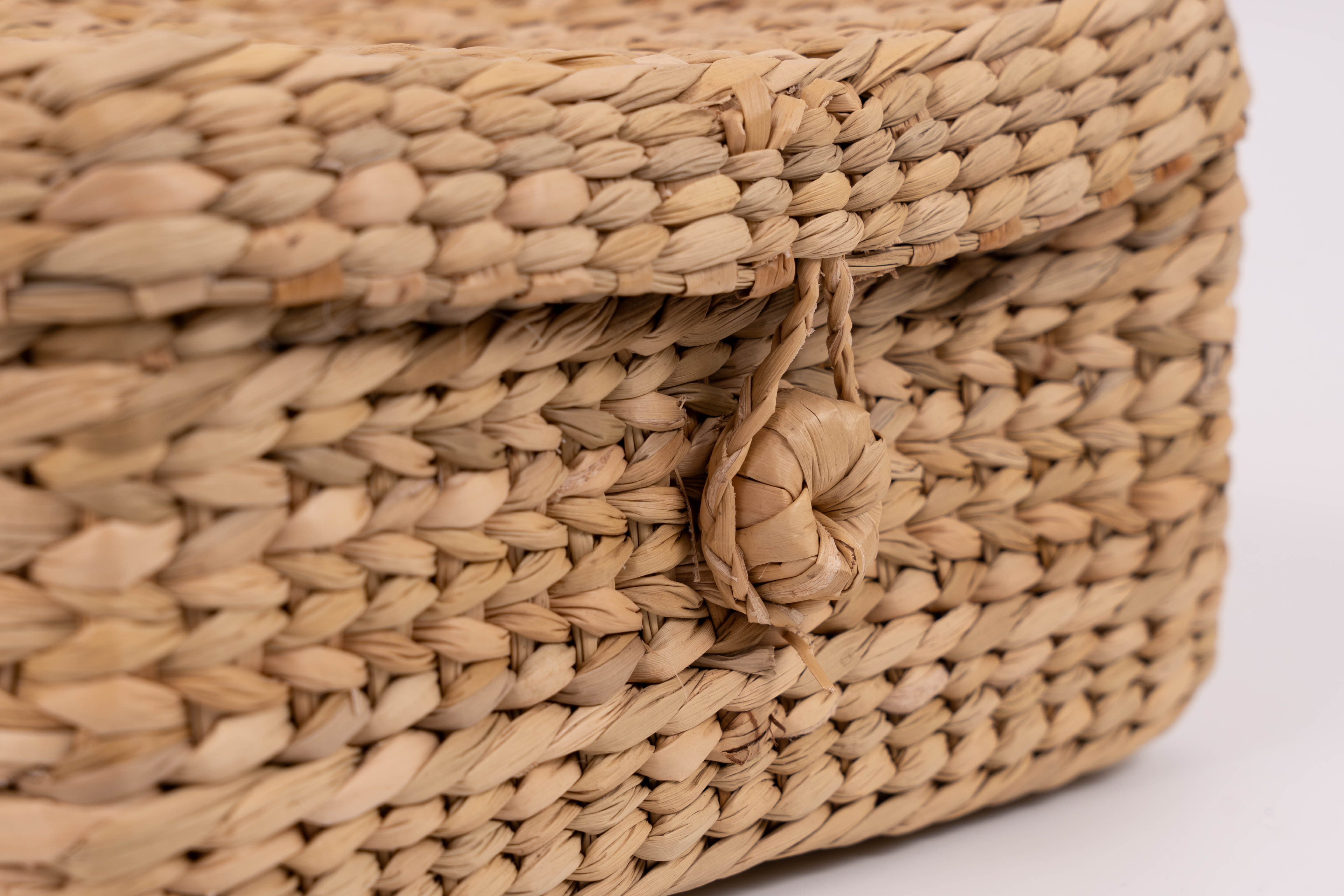 Kauna Basket with Lid (10/8/5) Kauna Basket with Lid (10/8/5)