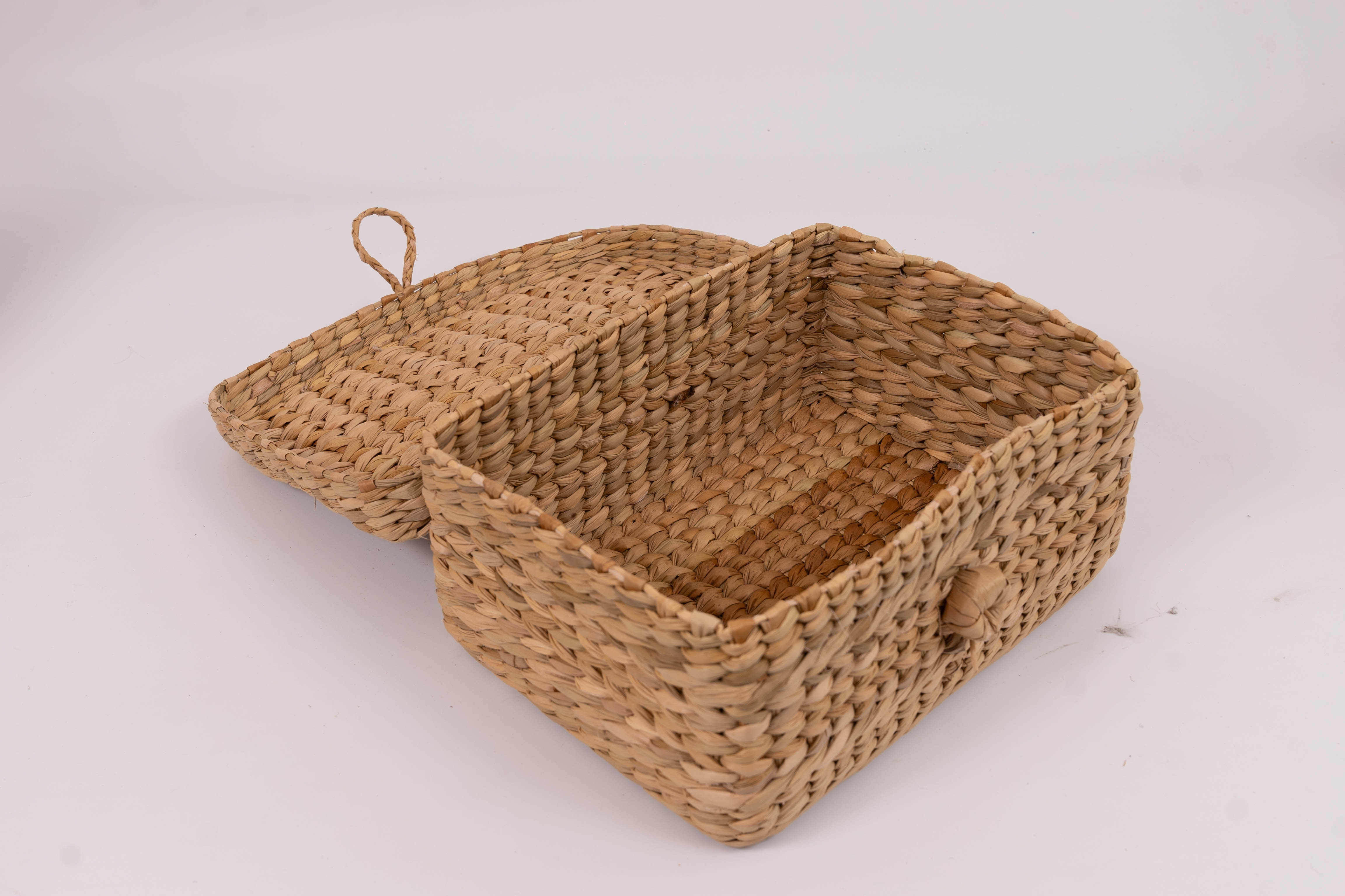 Kauna Basket with Lid (10/8/5) Kauna Basket with Lid (10/8/5)