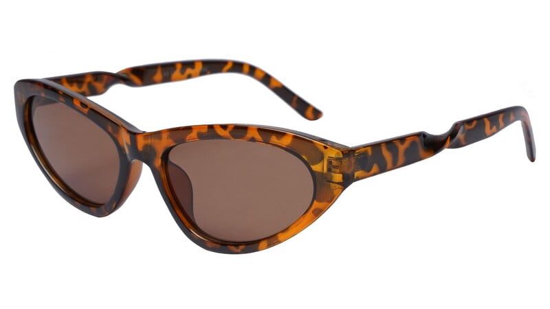 Soigné Female Large Cat Eye Sunglasses.Leopard Print