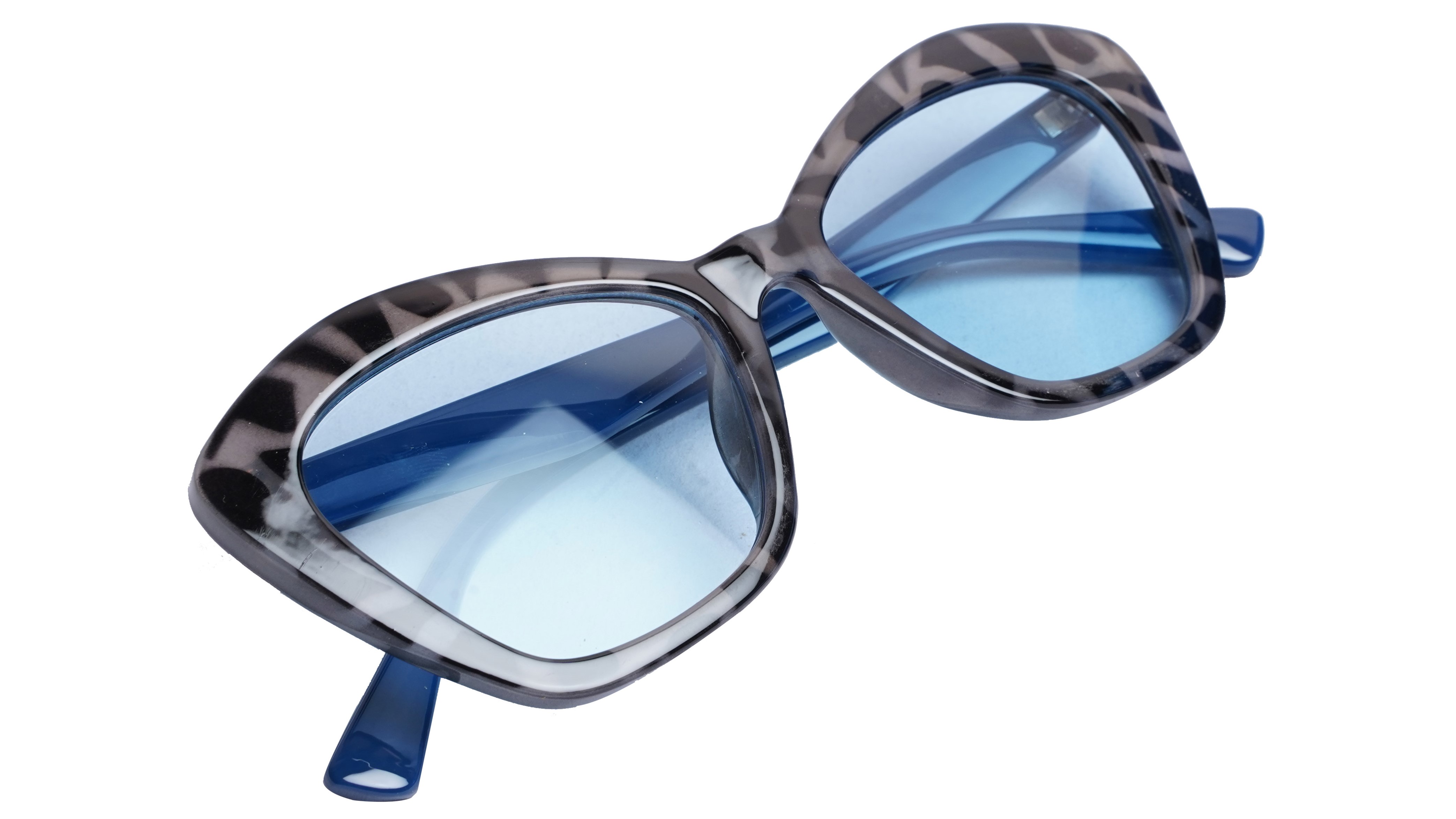 Soigné Female Oversized Cat Eye Sunglasses.Zebra Print