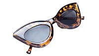 Soigné Female Large Cateye Sunglasses.Leopard Print Frame Soigné Female Large Cateye Sunglasses.Leopard Print Frame