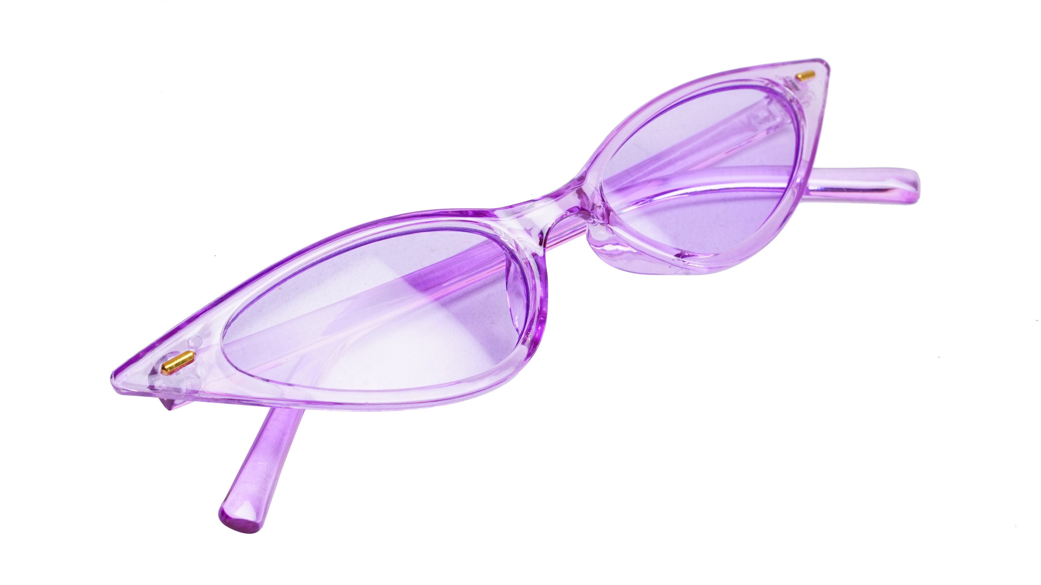 Soigné Female Small Cat Eye Sunglasses.See Through Purple Frame