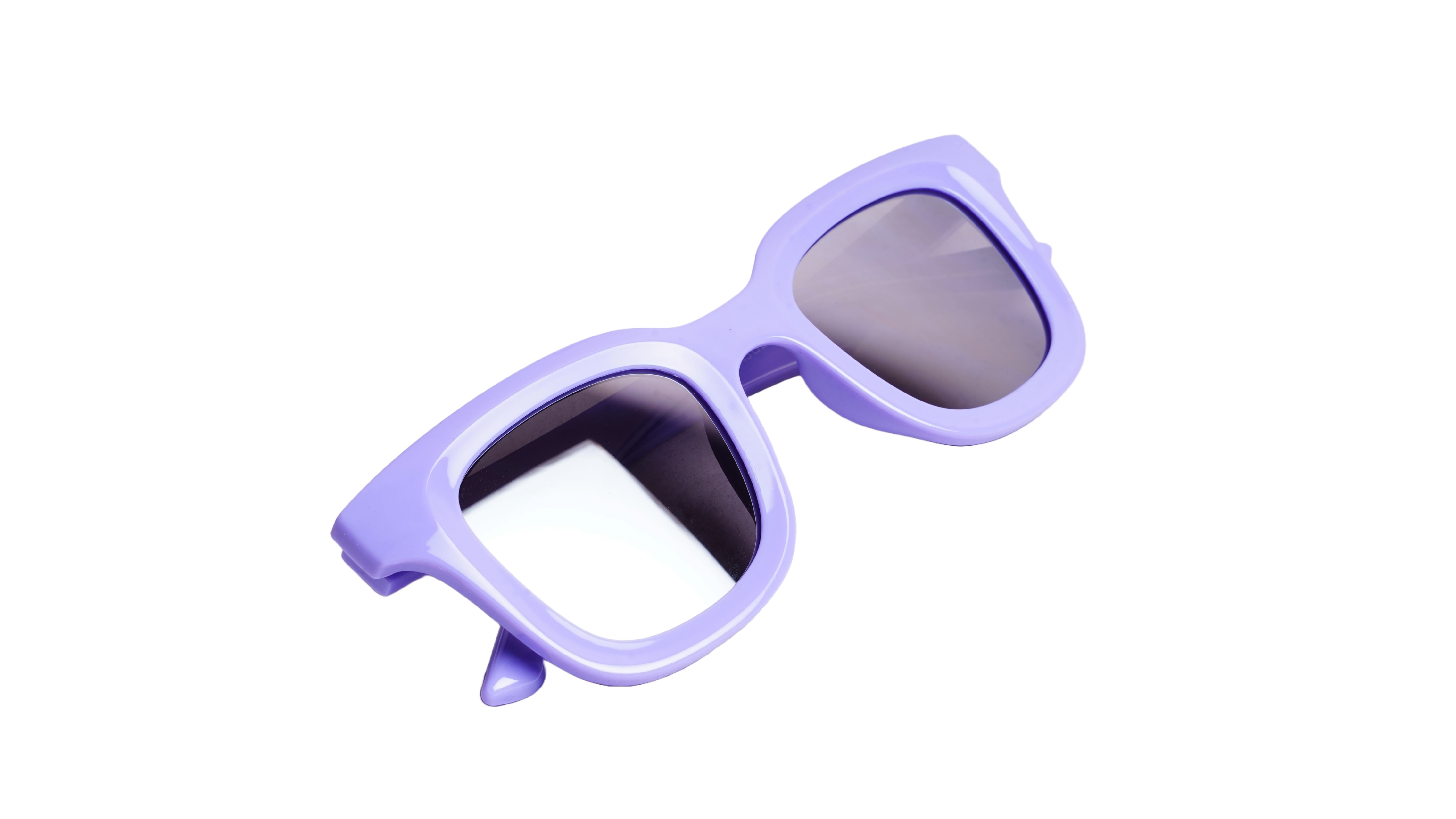 Soigné Female Medium Square Sunglasses.Purple Color
