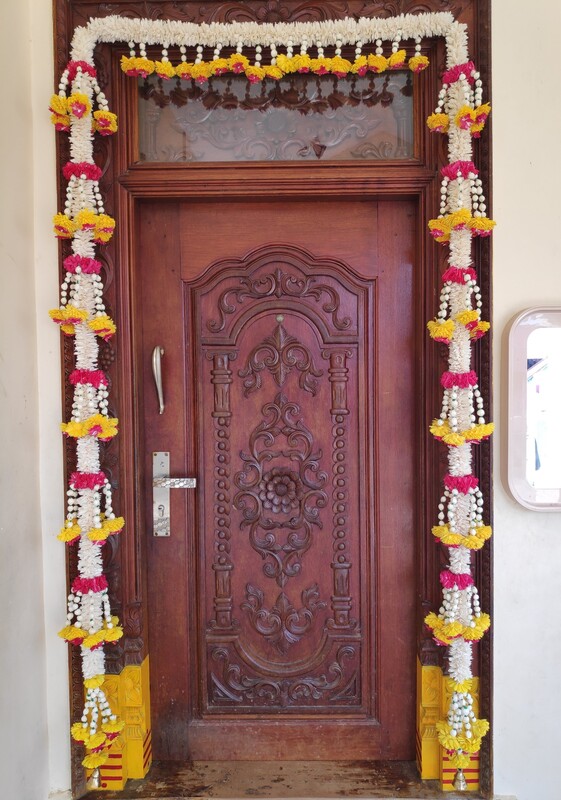 Reusable Sola Garland for Door Reusable Sola Garland for Door