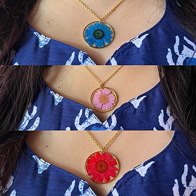 Daisy Pendant (Round) Anti-Tarnish Chain
