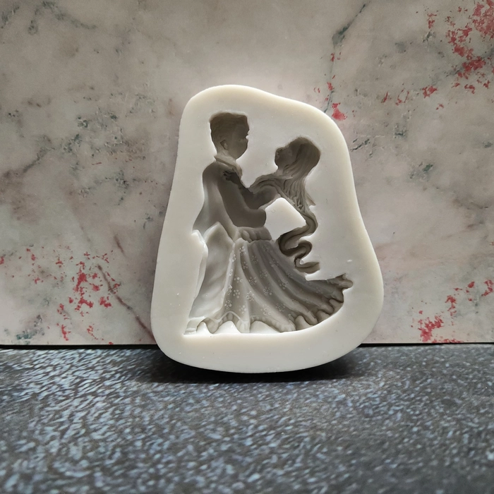 Dancing Couple Mould Dancing Couple Mould