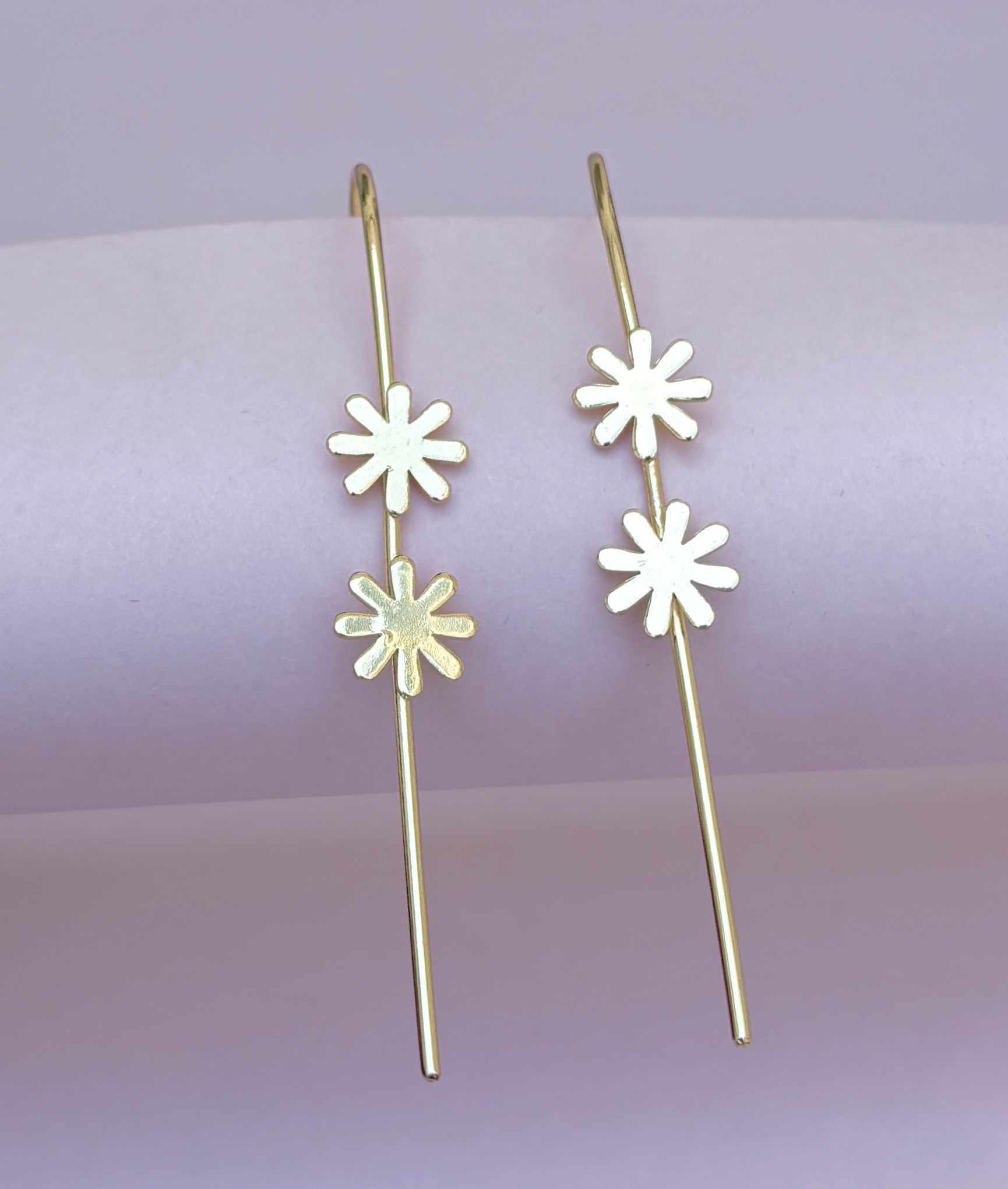 Plain Flower Long Earring