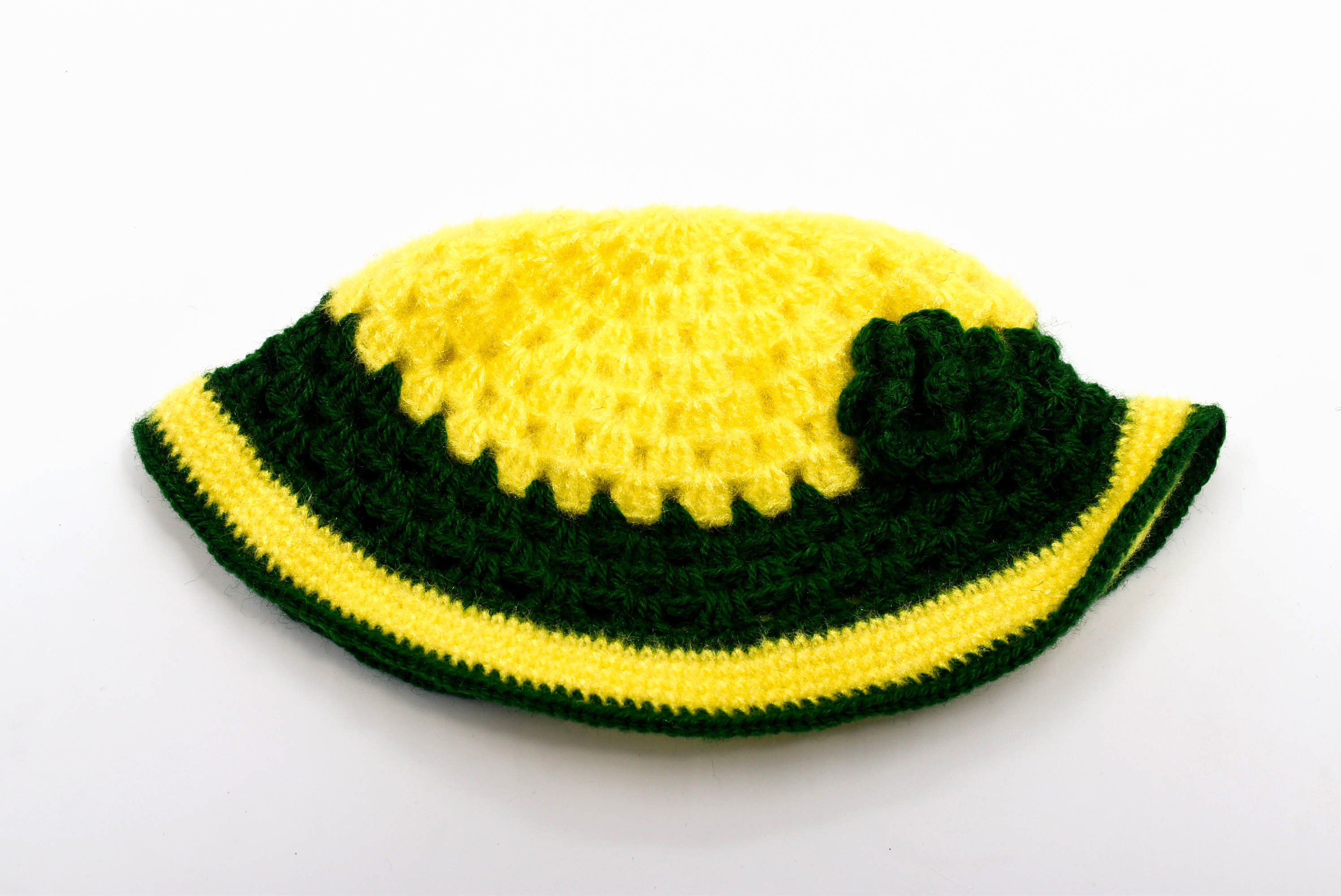 Handknitted Yellow and Green Woolen Poncho for kids (1 - 3 Years) Handknitted Yellow and Green Woolen Poncho for kids (1 - 3 Years)
