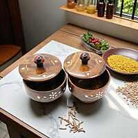 Decorative Wooden Storage Bowls with Lids, Set of 2, 10.5 x 10.5 x 10 cm, Brown