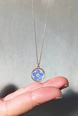 Forget Me Not Pendant (Golden) Round Forget Me Not Pendant (Golden) Round