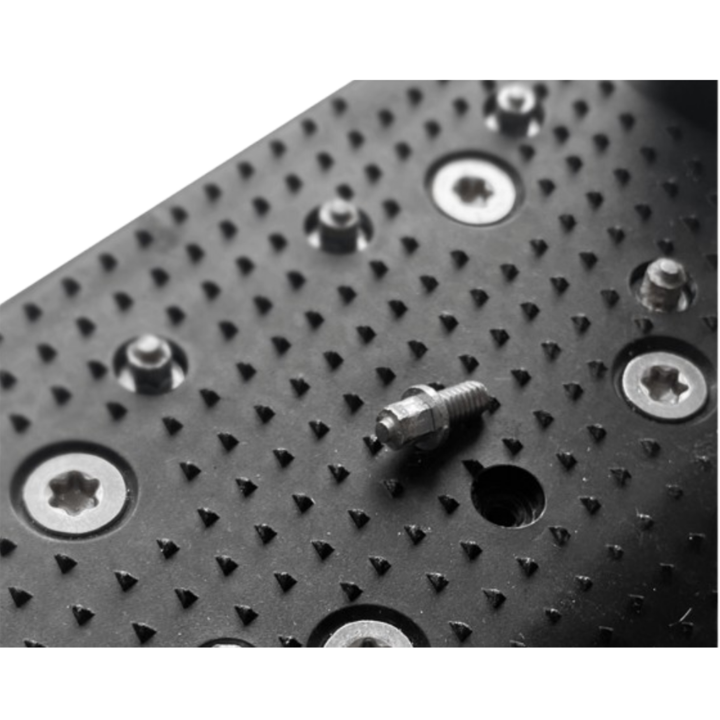 Freejump Pro Kit ( 1Key + 18 Studs ) Freejump Pro Kit ( 1Key + 18 Studs )