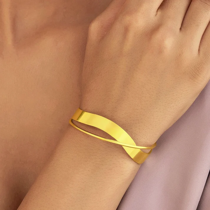 Anti-Tarnish Golden Bangle Bracelet Anti-Tarnish Golden Bangle Bracelet