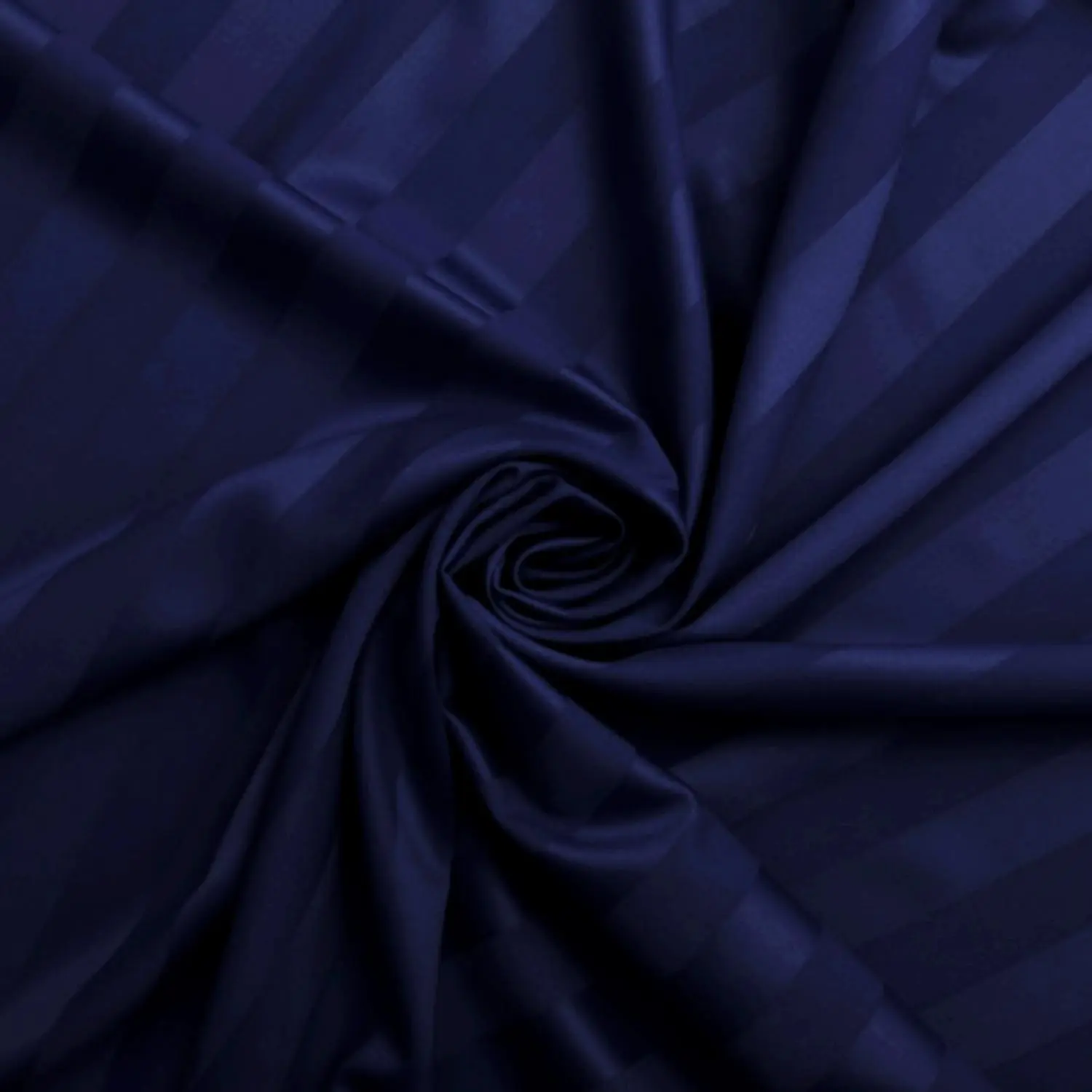 Sofrito Bedsheet Glace Cotton 300 TC - Striped - Navy Blue Sofrito Bedsheet Glace Cotton 300 TC - Striped - Navy Blue