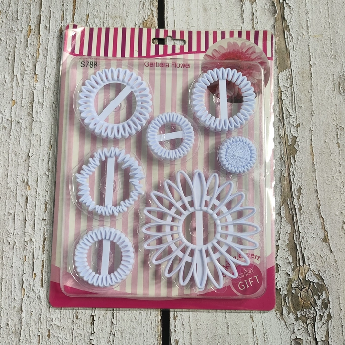 Gerbera Flower Cutter Gerbera Flower Cutter