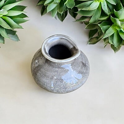 Grey Ceramic Vase with Cracked Glaze Grey Ceramic Vase with Cracked Glaze