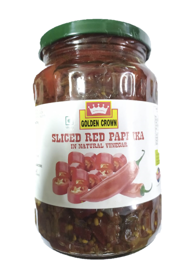 Golden Crown - Red Paprika (Sliced), 670-680 gm (Pack of 1)