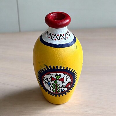Handpainted Teracotta Small Vases Yellow with Red Top Handpainted Teracotta Small Vases Yellow with Red Top