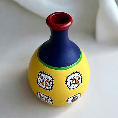 Handpainted Teracotta Vases Yellow with Red Top Handpainted Teracotta Vases Yellow with Red Top