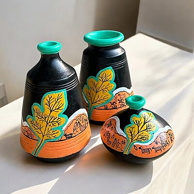Handpainted Teracotta Vases Black with Green Top