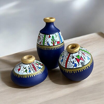 Handpainted Teracotta Vases Blue with Golden Top