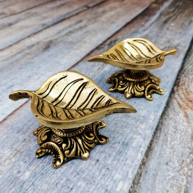Brass Peepal Leaf Design Diya Pair - 1.4 inch Height | Spiritual Radiance Brass Peepal Leaf Design Diya Pair - 1.4 inch Height | Spiritual Radiance