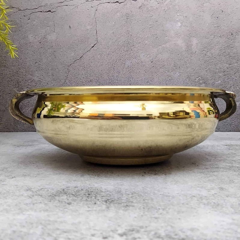 Brass Plain Urli Pot - 8 inch Diameter | Traditional Brass Urli Pot for Home Decor