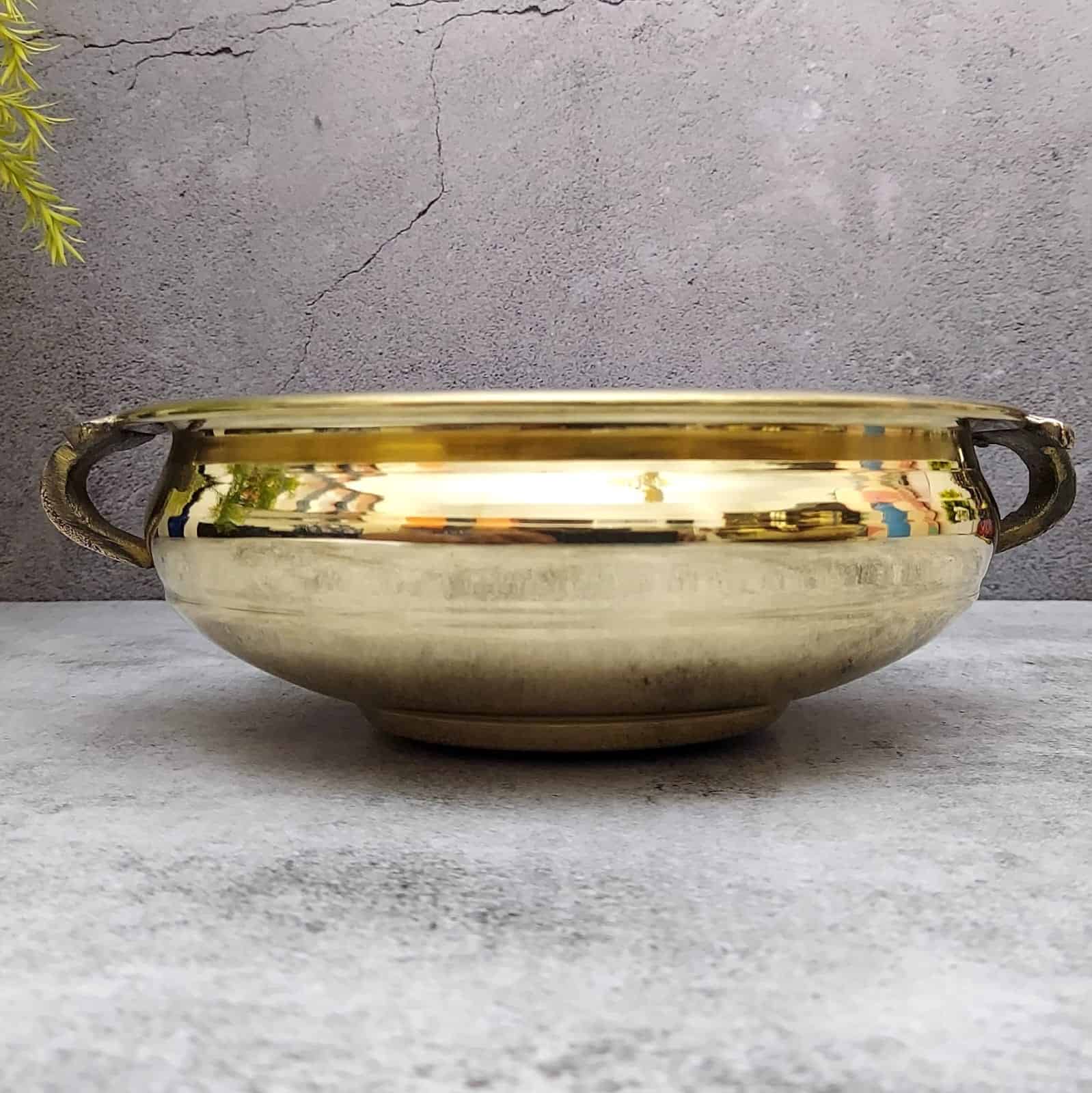 Traditional Pure Brass Plain Urli Pot – Handcrafted Bowl for Floating Flowers & Tealight Candles | Home Decor & Diwali Gift