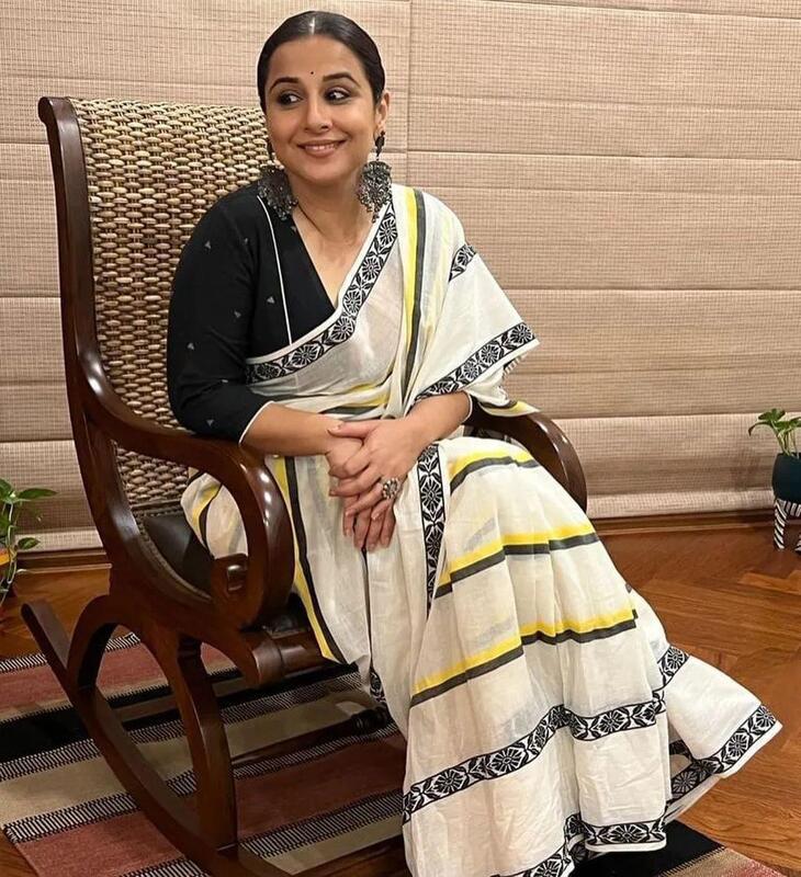 Nakshatra - नक्षत्र ( Khadi cotton sarees )