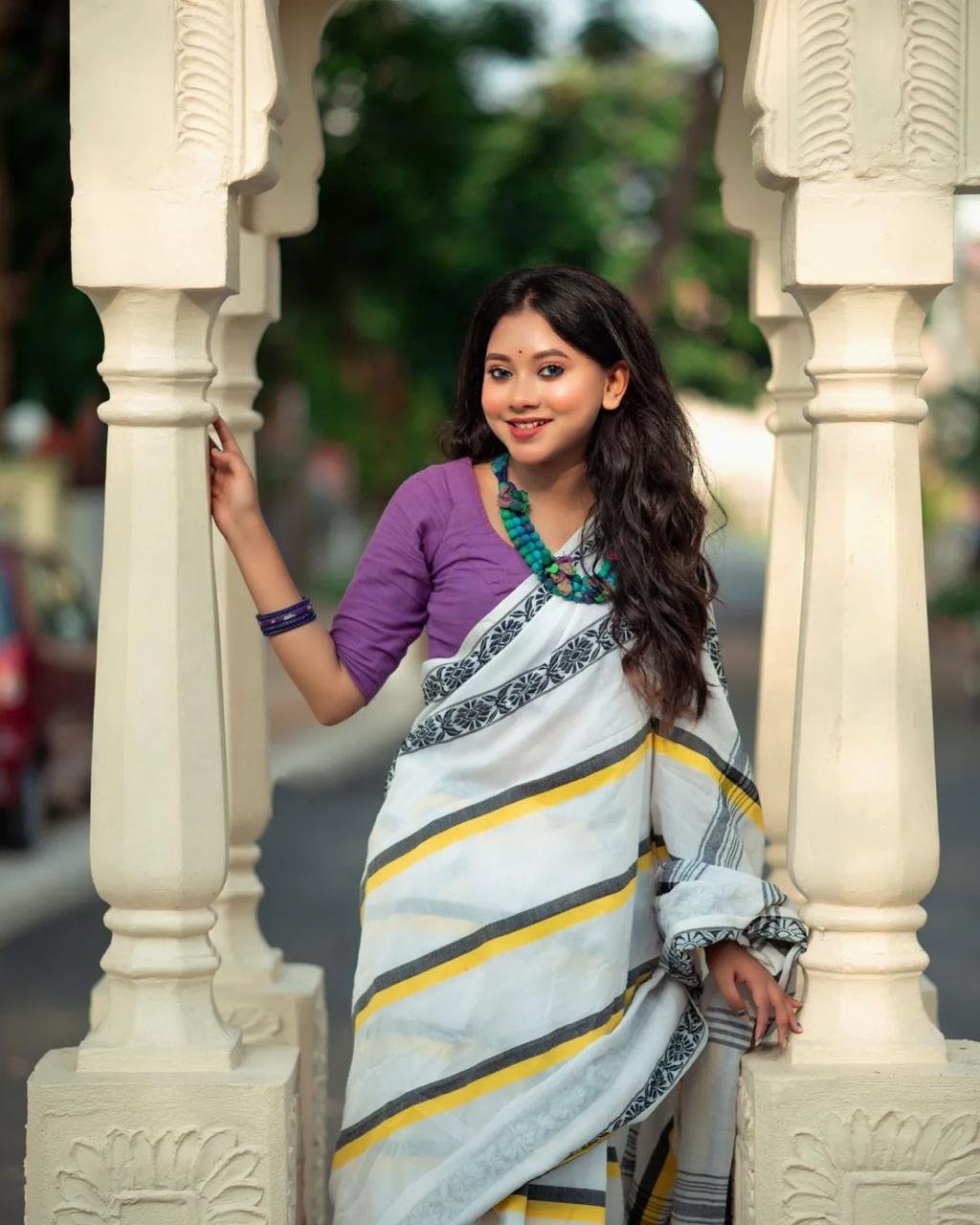 Karishma - करिश्मा ( Khadi cotton sarees )