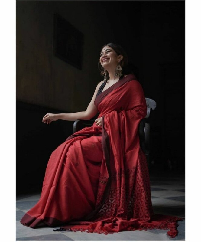Reya - రేయా ( Handloom Khadi cotton sarees )