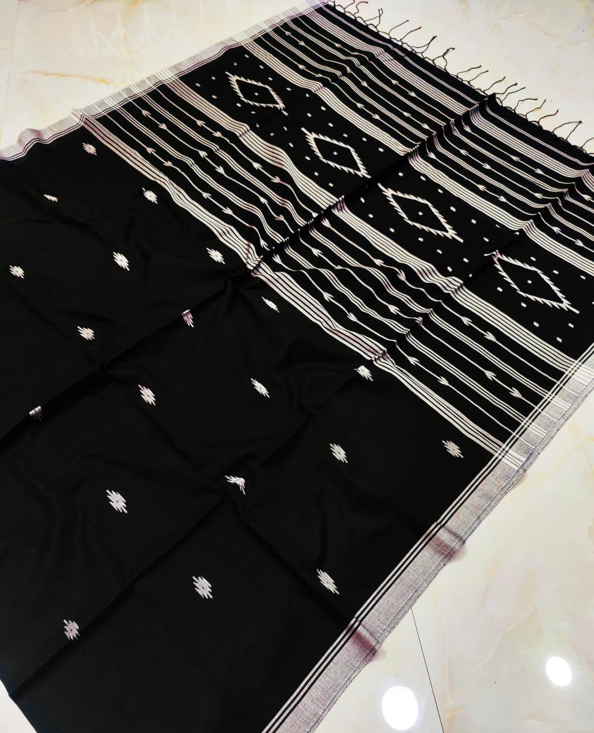 Tinku - टिंकू ( Black Khadi cotton sarees )