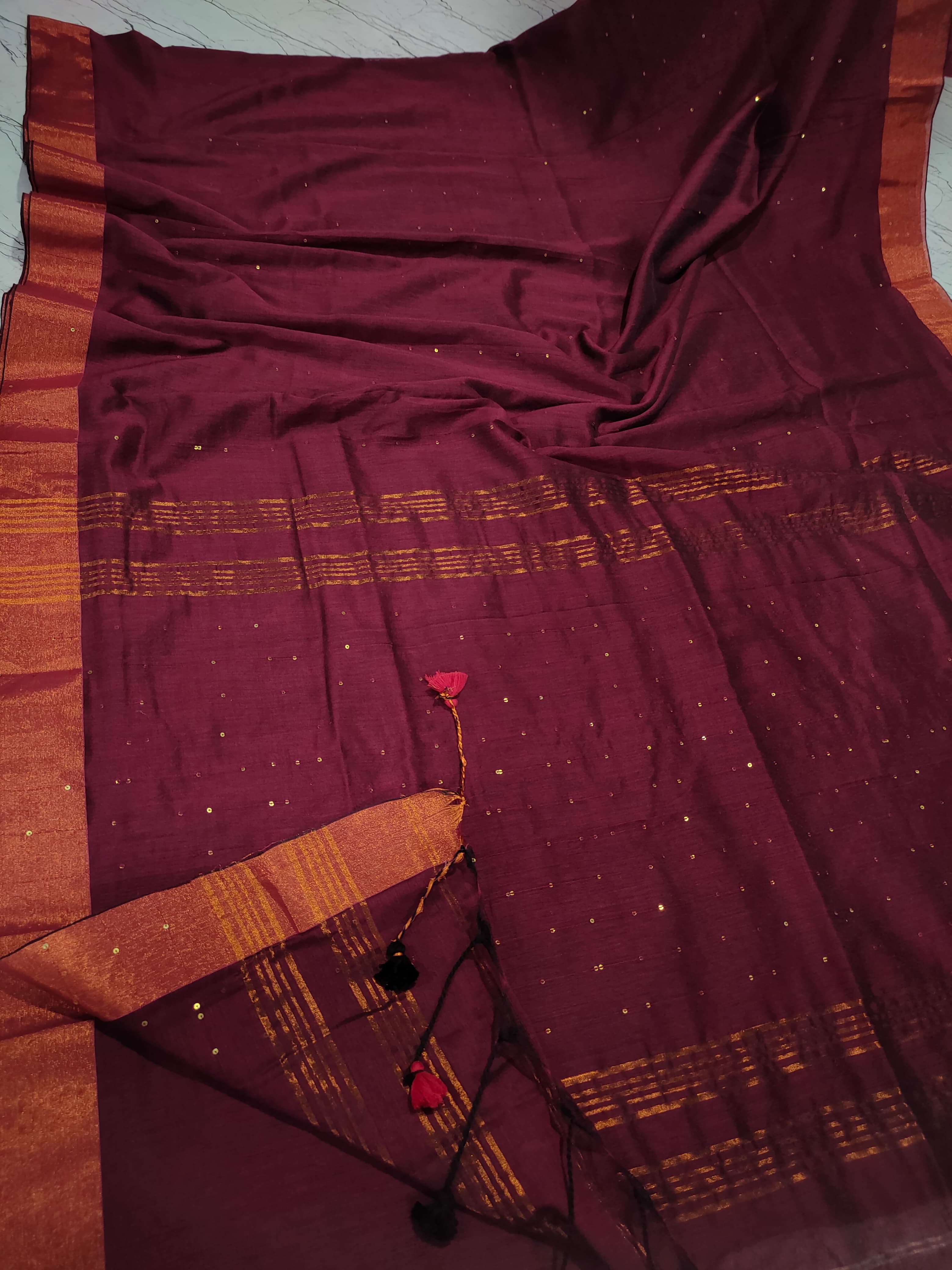 Arovika - अरोविका ( Khadi cotton sarees )