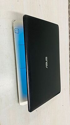 ASUS Laptop | Intel Core i3 (7th Gen) | 8GB RAM | 256GB SSD | 15.6" Screen | DVD Drive | Windows 10 | With Charger (Refurbished) ASUS Laptop | Intel Core i3 (7th Gen) | 8GB RAM | 256GB SSD | 15.6" Screen | DVD Drive | Windows 10 | With Charger (Refurbished)