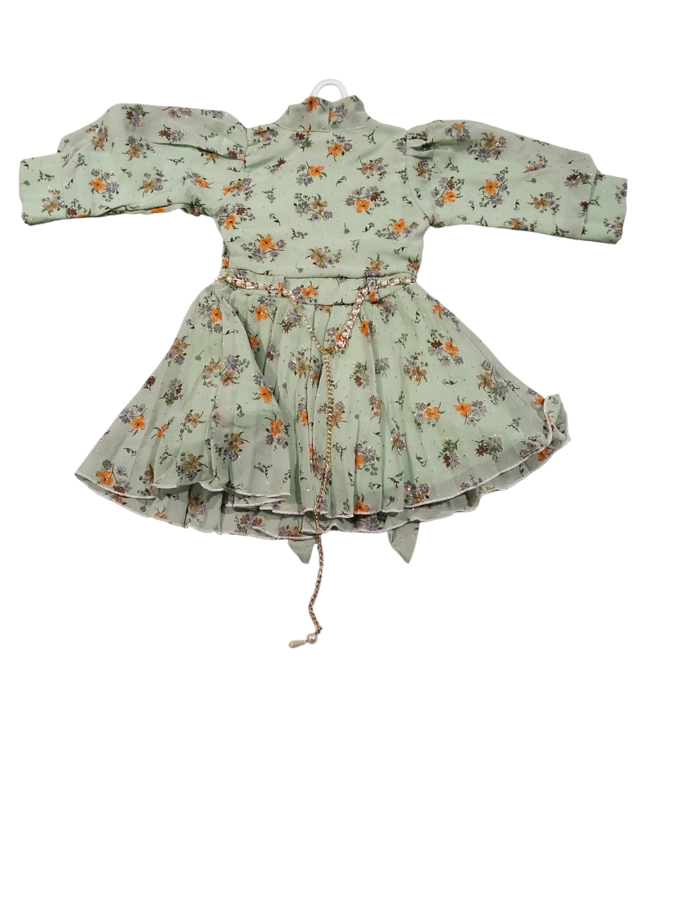 V first frock D.32.104 B.1400 V first frock D.32.104 B.1400
