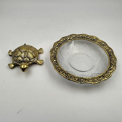 Turtile With Plate