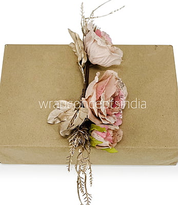 Peachy Pink Roses Ready Bunch