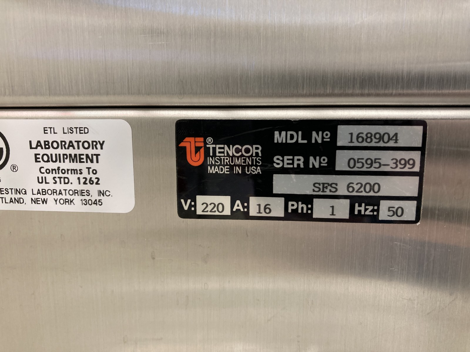 Used KLA / TENCOR Surfscan SFS 6200 Wafer Surface Analyzer – Precision Wafer Inspection System Used KLA / TENCOR Surfscan SFS 6200 Wafer Surface Analyzer – Precision Wafer Inspection System