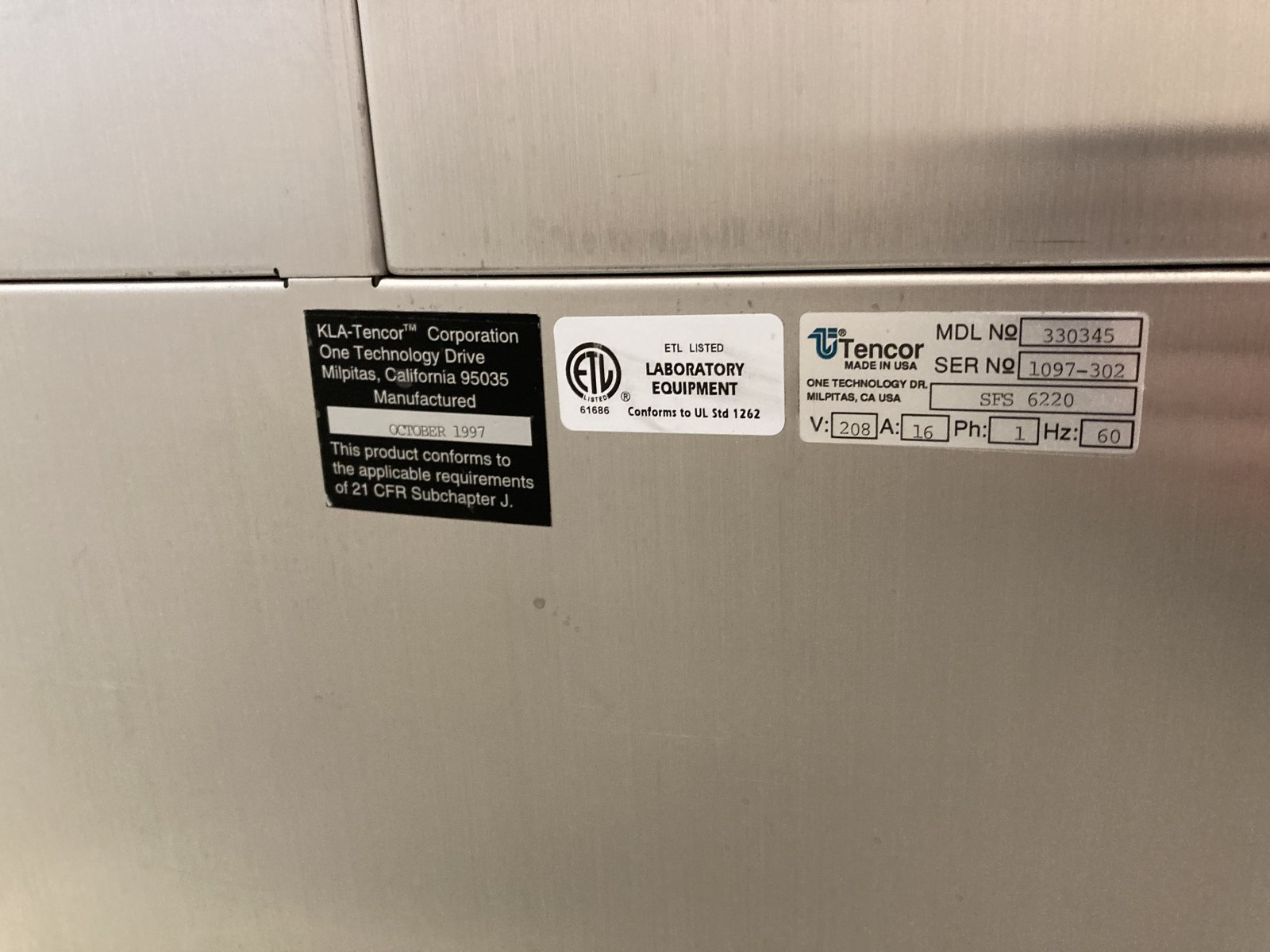 Used KLA / TENCOR Surfscan SFS 6200 Wafer Surface Analyzer – Precision Wafer Inspection System Used KLA / TENCOR Surfscan SFS 6200 Wafer Surface Analyzer – Precision Wafer Inspection System