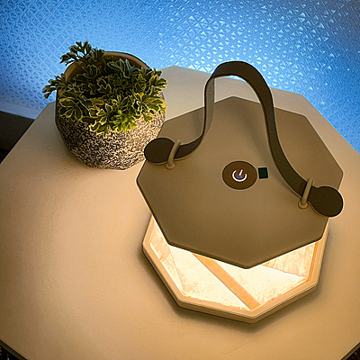 1200mAh Foldable Lamp "Vivid" with Magnetic Closure 1200mAh Foldable Lamp "Vivid" with Magnetic Closure