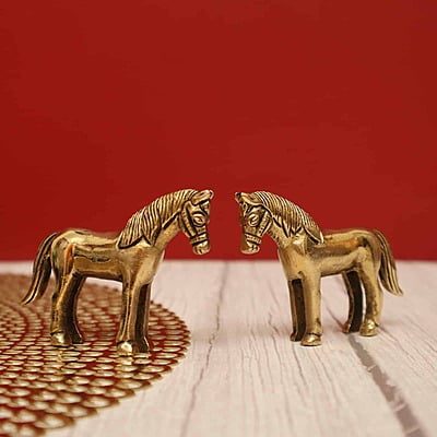 Brass Captivating Horse Set Sculpture - 2.8 Inch Length - Perfect for Horse Lovers and Collectors!