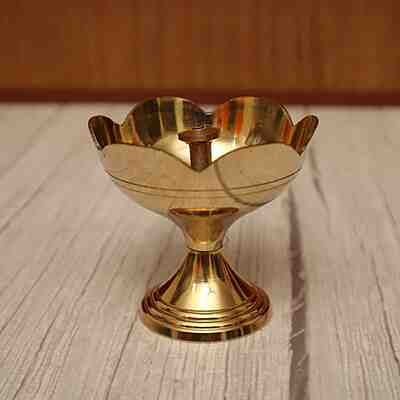 Brass Radiant Sunflower Deep - Various Sizes - Festive Deepams for Illuminating Celebrations