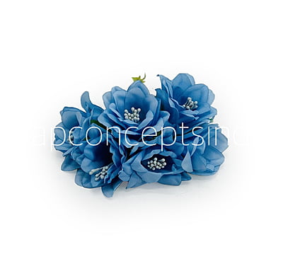 Berry Blue Daffodils on Stick Berry Blue Daffodils on Stick