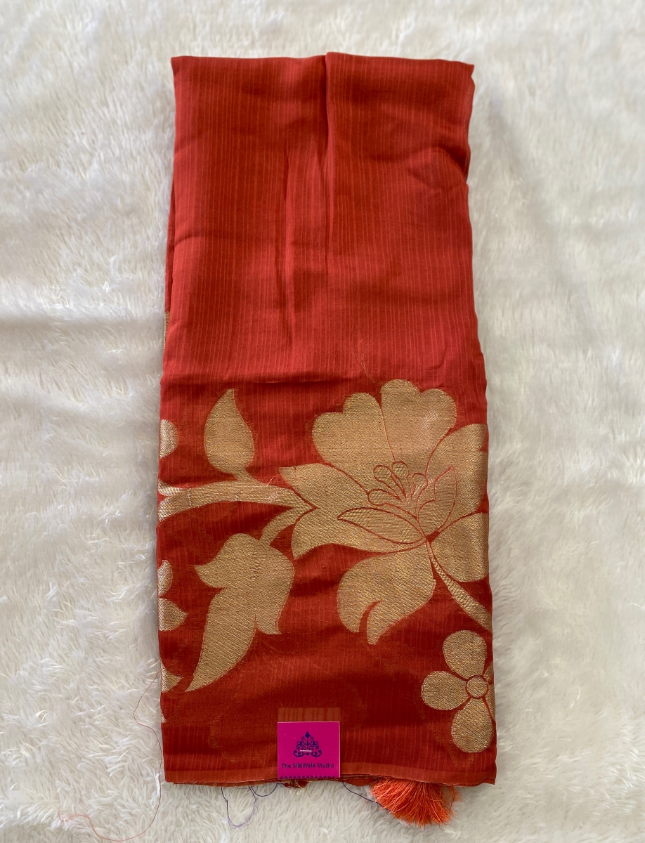 Rosey - The Georgette Saree in Floral Border SWS88 Rosey - The Georgette Saree in Floral Border SWS88