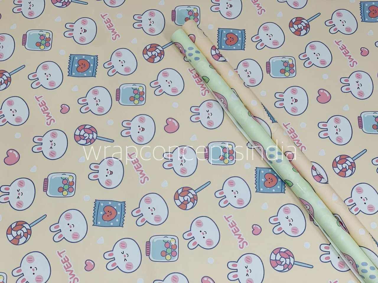 Cute Bunny Gift Wrap Set (Set of 2 Sheets)