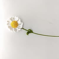 Crochet White Daisy (Bunch of 6) Crochet White Daisy (Bunch of 6)
