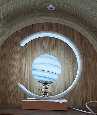 Globe Light