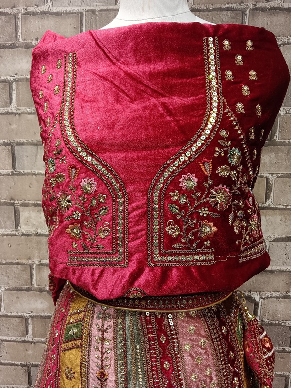 DULHAN CHOLI D-14/1 DULHAN CHOLI D-14/1
