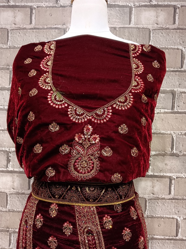 DULHAN CHOLI D3/4 DULHAN CHOLI D3/4